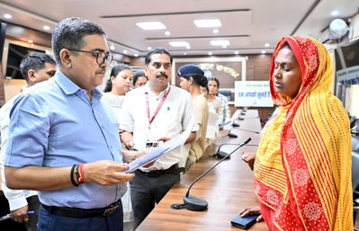 Bokaro News: जनता दरबार में तुरंत कार्रवाई, 6 माह से लंबित मृत्यु प्रमाण-पत्र घंटों में जारी