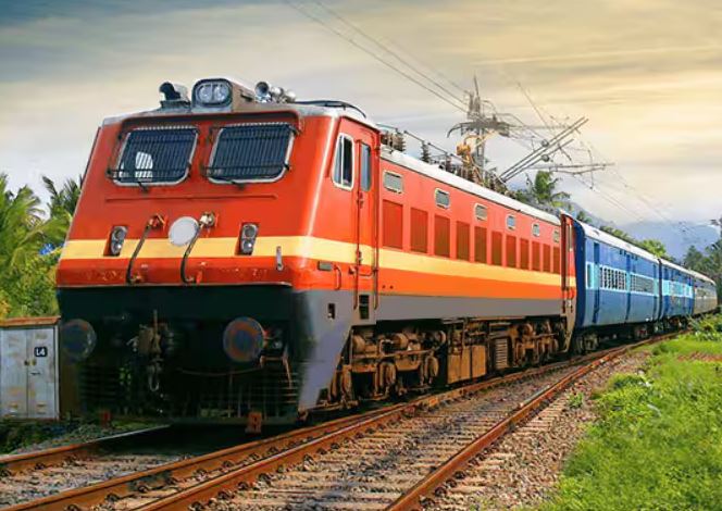 JharKhand: झारखंड में 3 से 15 अक्टूबर तक 22 ट्रेनें रद्द, 2 का मार्ग बदला, यात्रा से पहले देख लें स्टेट्स