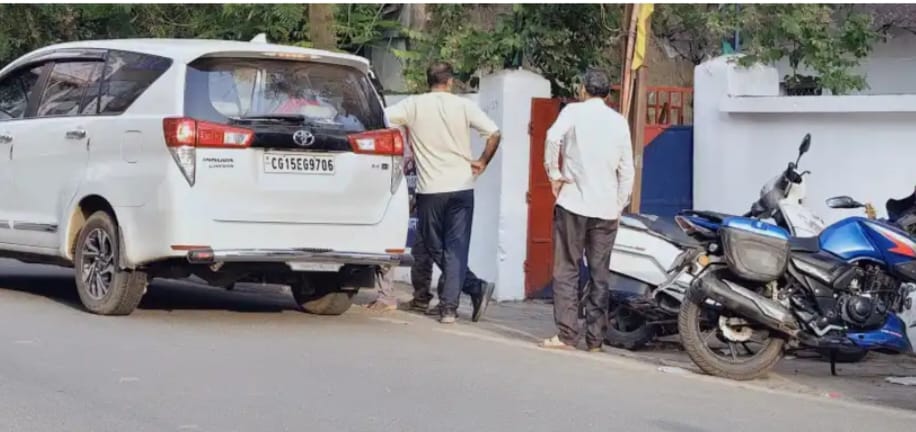 Deoghar News: ई-सिम के जरिए साइबर ठगी करने वाले 6 आरोपी गिरफ्तार, छत्तीसगढ़ पुलिस पहुंची देवघर
