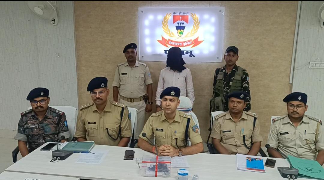 Palamu News: GLA कॉलेज गोलीकांड का आरोपी 5 दिन बाद गिरफ्तार, रांची से खरीदी थी पिस्टल