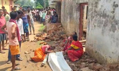 Deoghar News: घर का छत भरभरा कर गिरा, मलबे में दबकर मजदूर की मौत