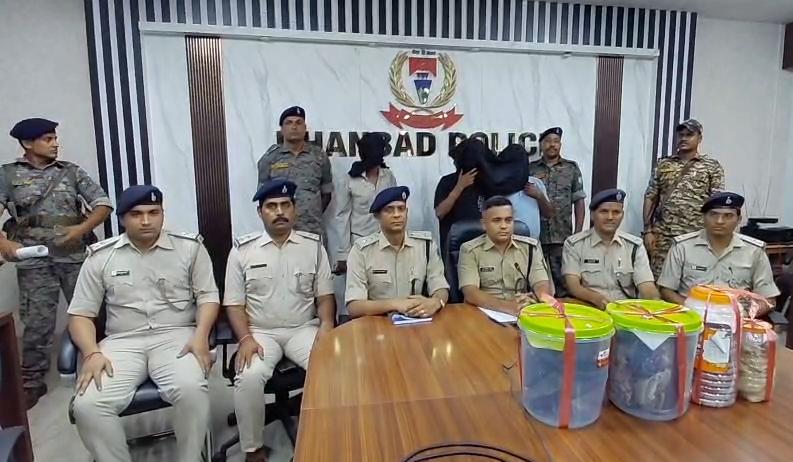 Dhanbad News: पिता की नौकरी के लिए बेटे ने कराई हत्या, बरोरा पुलिस का खुलासा, 10 लाख की सुपारी