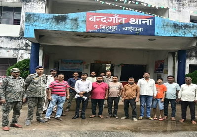 Chaibasa: ईद-ए-मिलाद को लेकर बंदगांव थाना में हुई शांति समिति की बैठक