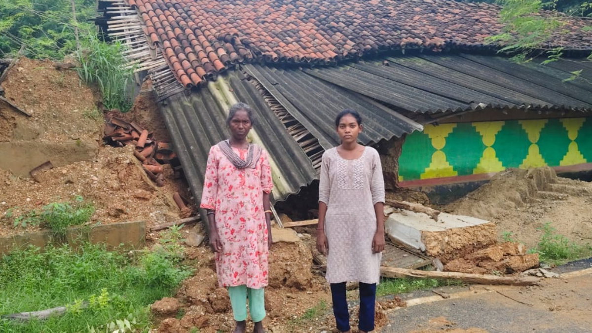 Kutcha house demolished