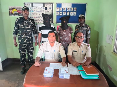 Deoghar News: दो साइबर आरोपी गिरफ्तार, फर्जी एयरटेल पेमेंट बैंक अफसर बनकर करते थे ठगी