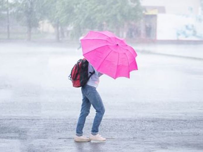 Jharkhand Weather: झारखंड में अगले 5 दिन झमाझम पानी, कई जिलों में भारी बारिश का अलर्ट