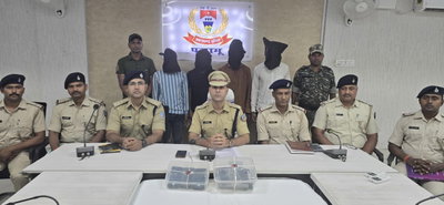 Palamu News: रंगदारी के लिए गोलीबारी की साजिश नाकाम, राहुल सिंह गिरोह के 4 सदस्य गिरफ्तार