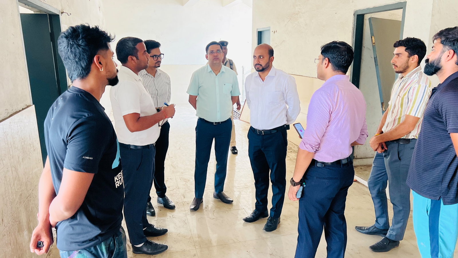 Ramgarh News: उपायुक्त ऋतुराज ने कई खेल परिसरों का किया औचक निरीक्षण