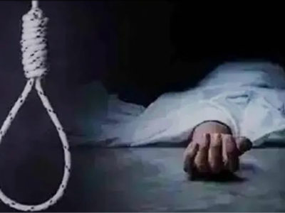 Chaibasa News: डीलियामार्चा में महिला ने घर में फांसी लगाकर की आत्महत्या, जांच में जुटी पुलिस