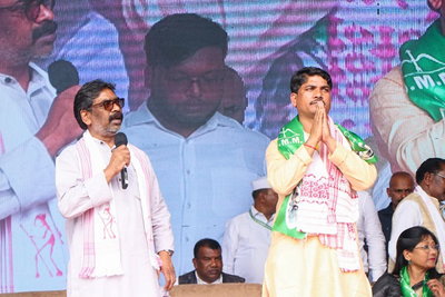 असम में CM हेमंत सोरेन का चुनावी प्रचार, कहा- हक के लिए एकजुट हों मजदूर