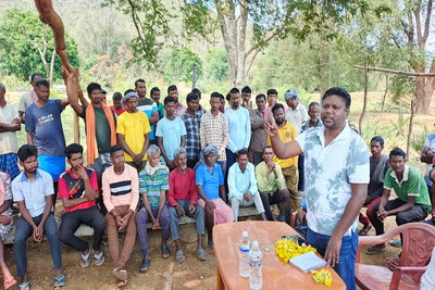 विधायक जगत माझी ने सोनुवा के गांवों में लगाया जन-चौपाल, सुनी ग्रामीणों की समस्याएं