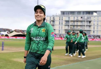 महिला एशिया कप: पाकिस्तानी कप्तान फातिमा सना पर जुर्माना, शेफाली वर्मा को किया था अजीब इशारा