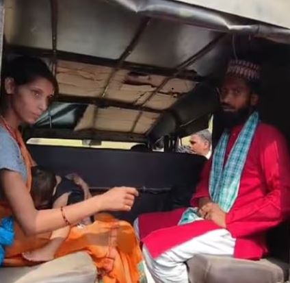 Garhwa News: झाड़-फूंक के बहाने विवाहिता को भगाने पर मौलाना पकड़ाया