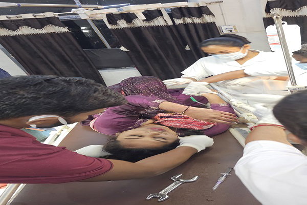 चाईबासा: युवती पर जानलेवा हमला, आरोपी युवक पर FIR दर्ज