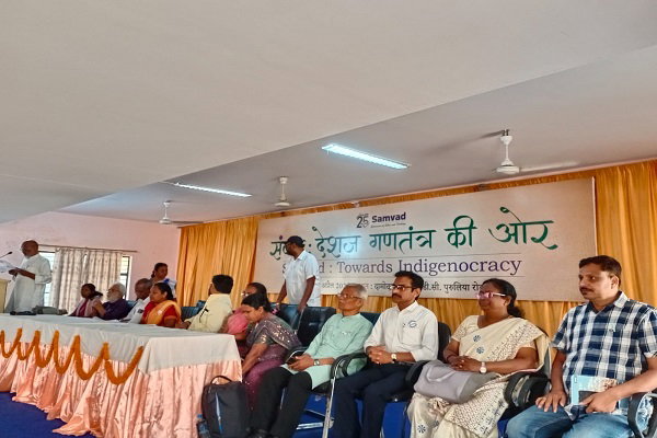 जलवायु परिवर्तन प्रकृति से टूटते रिश्तों का परिणाम: राजेद्र सिंह