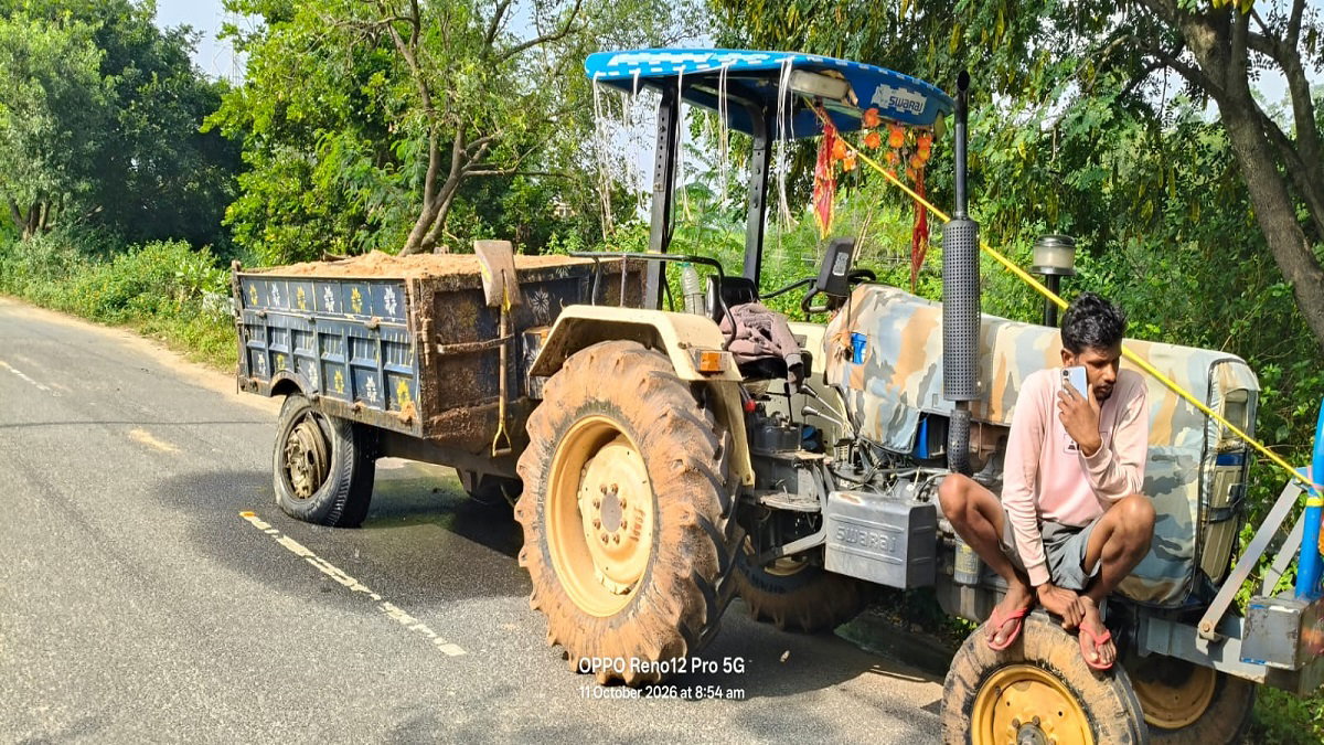 Hazaribagh News: रोक के बावजूद धड़ल्ले से हो रहा बालू का अवैध उठाव