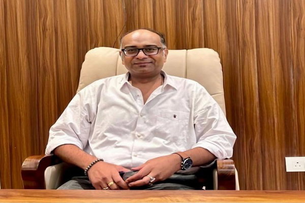 Ranchi News: रोहितश्य रॉय बने झारखंड के महाधिवक्ता, राज्यपाल ने स्वीकारा राजीव रंजन का इस्तीफा