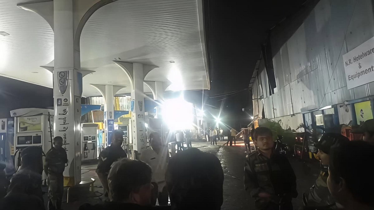 Ranchi News: कोकर में पेट्रोल पंप का फटा एग्जॉस्ट फैन, धमाके से पास के दुकानों के शीशे टूटे