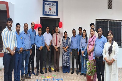 Latehar News:  हिंडाल्‍को इंडस्‍ट्रीज ने की नेतरहाट आवासीय विद्यालय में लैब की स्‍थापना