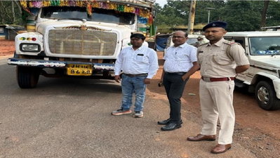 Latehar News: नेतरहाट इलाके में चला वाहन चेकिंग अभियान, जेसीबी जब्त