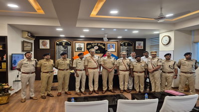 Ranchi News: SSP ने किया प्रमोशन पाए पुलिस पदाधिकारी व कर्मियों को सम्मानित
