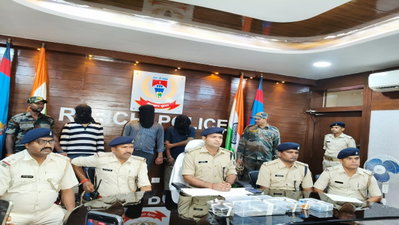 Ranchi News: बिरसा चौक के पास हथियार के साथ तीन युवक गिरफ्तार