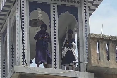 उत्तराखंड में गुरुद्वारा दमदमा साहिब पर निहंगों का कब्जा, इंटरनेट सेवा बंद