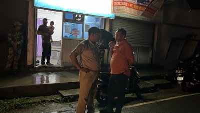 Ranchi News: डोरंडा में अवैध बूचड़खानों पर पुलिस की दबिश, कई थानों की टीम पहुंची