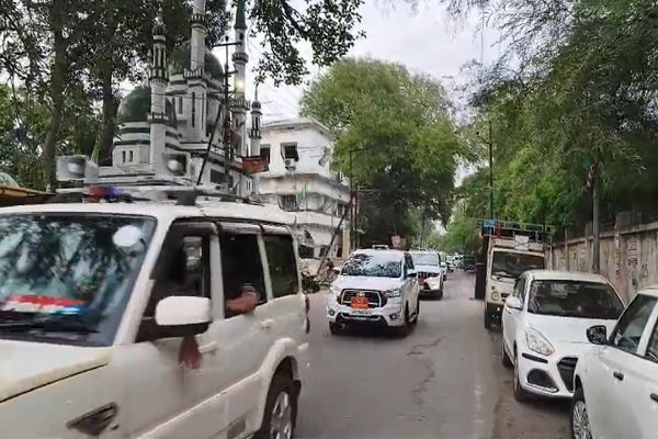 Hazaribagh News: मुहर्रम को लेकर पुलिस अलर्ट, ड्रोन से होगी निगरानी