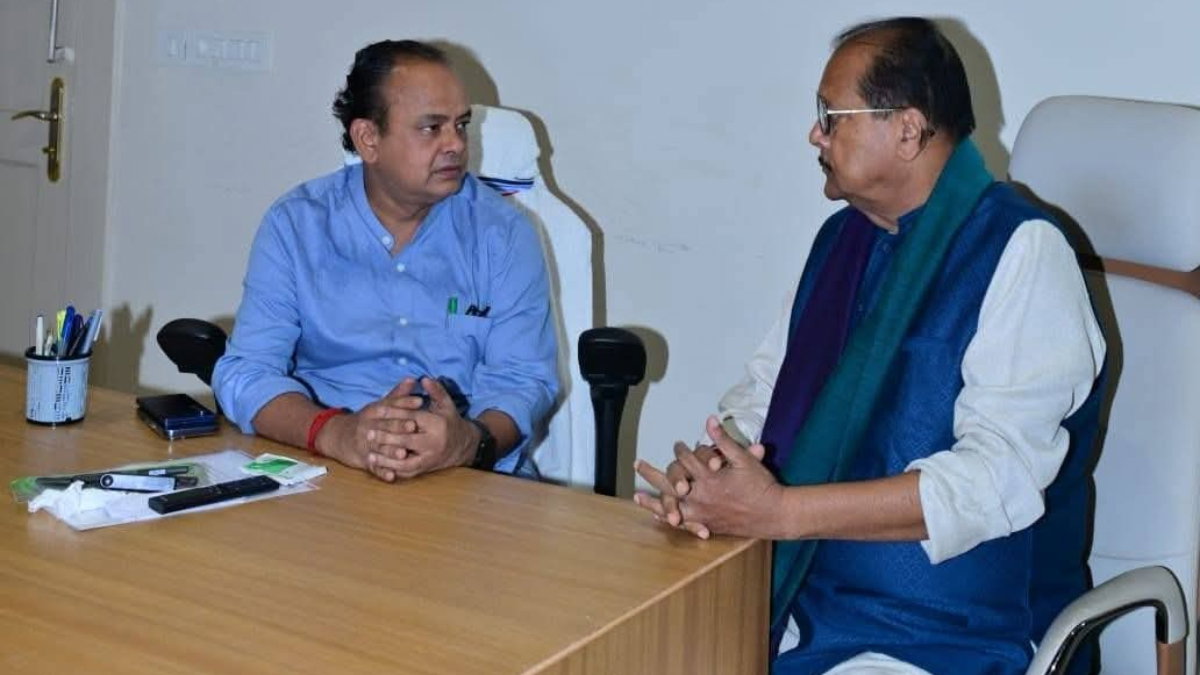 MMDR एक्ट के खिलाफ कांग्रेस का जिला स्तर पर आंदोलन, इरफान अंसारी से मिले राधाकृष्ण किशोर
