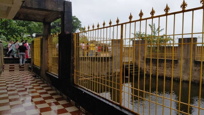 Hazaribagh News: स्कूल परिसर के तालाब में डूबने से आठ वर्षीय छात्र की मौत