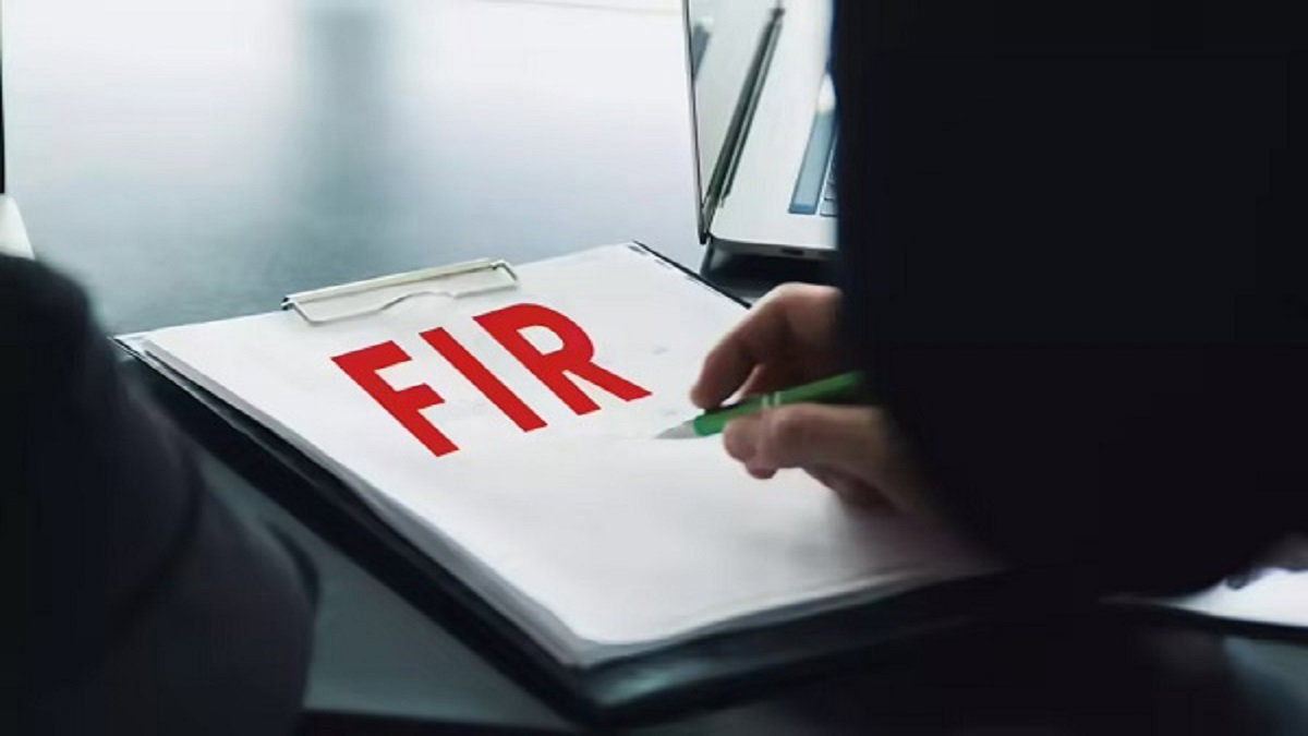 Hazaribagh News: जमीन पर काम कराने पहुंचे रिटायर्ड DSP से मारपीट, चार लोगों पर FIR