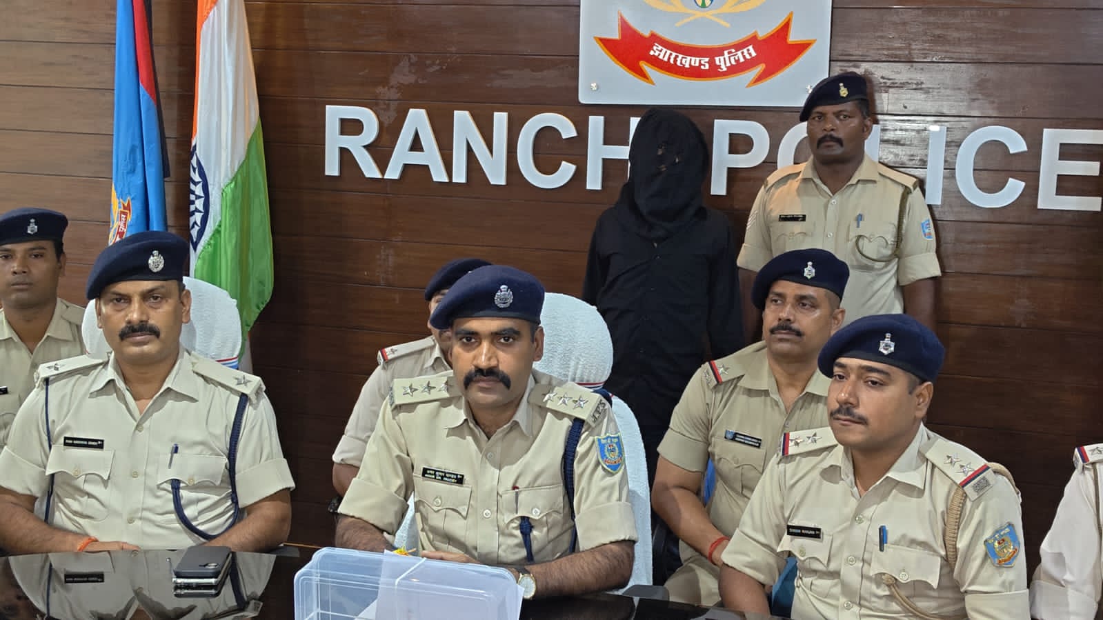 Ranchi News: जमीन विवाद में गोली मारकर किया घायल, आरोपी गिरफ्तार
