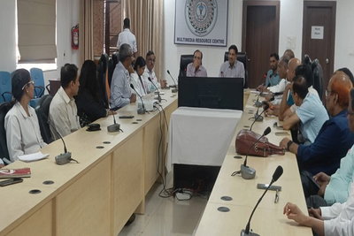 Ranchi News: रिम्स में नए ओपीडी, बाउंड्री वॉल और पुराने भवनों के पुनर्विकास की तैयारी, कई योजनाओं पर बनी कार्य योजना