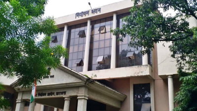 SIR: भाजपा कार्यकर्ताओं के पास फॉर्म-7 मिलने का दावा, इंडिया गठबंधन ने चुनाव आयोग से मांगी जांच