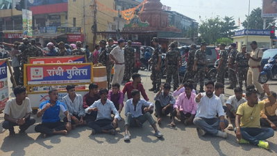 ओबीसी आरक्षण की मांग को लेकर झारखंड में बंद का दिखा मिला-जुला असर