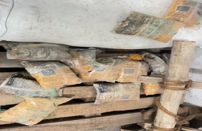 Saraikela  :  गम्हरिया खाद्य गोदाम में रखे-रखे खराब हो गई PDS की दाल, गरीबों के राशन पर संकट गहराया