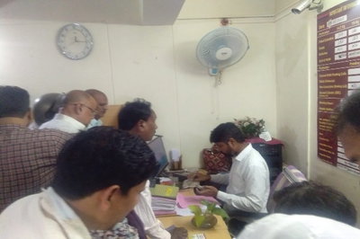 रांची :  गैंस एजेंसियों में LPG सिलेंडर के लिए भीड़, सर्वर डाउन से बढ़ी लोगों की परेशानी