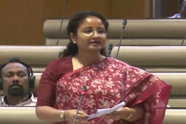 झारखंड के किसानों को वैश्विक बाजार से जोड़ने की मांग, कल्पना ने गुणवत्ता प्रयोगशाला खोलने का सुझाव दिया