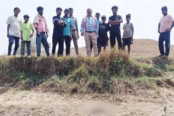 बंदगांव की तिलोपदा गांव के नाले में मिला नवजात का शव, जांच में जुटी पुलिस