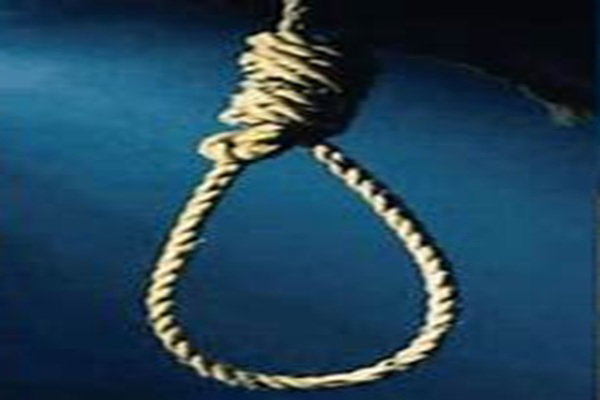 Palamu News :  घरेलू विवाद में महिला ने लगाई फांसी, मौत