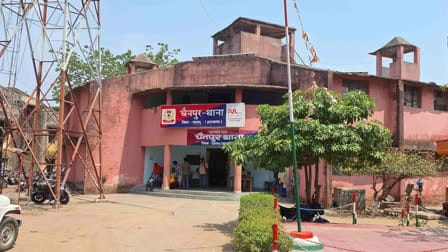 Palamu :  चैनपुर के केकतुआ में जमीन विवाद में दो पक्षों में मारपीट, 20 से अधिक घायल