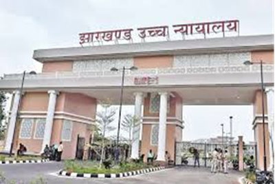 हाईकोर्ट ने मधुकम में चल रही बुलडोजर कार्रवाई पर लगाई रोक