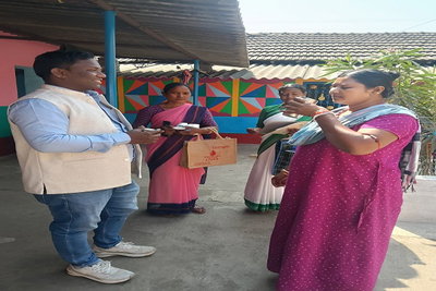 फाइलेरिया मुक्त पंचायत बनाने के लिए जागरूकता अभियान तेज, बांटी गई दवाइयां