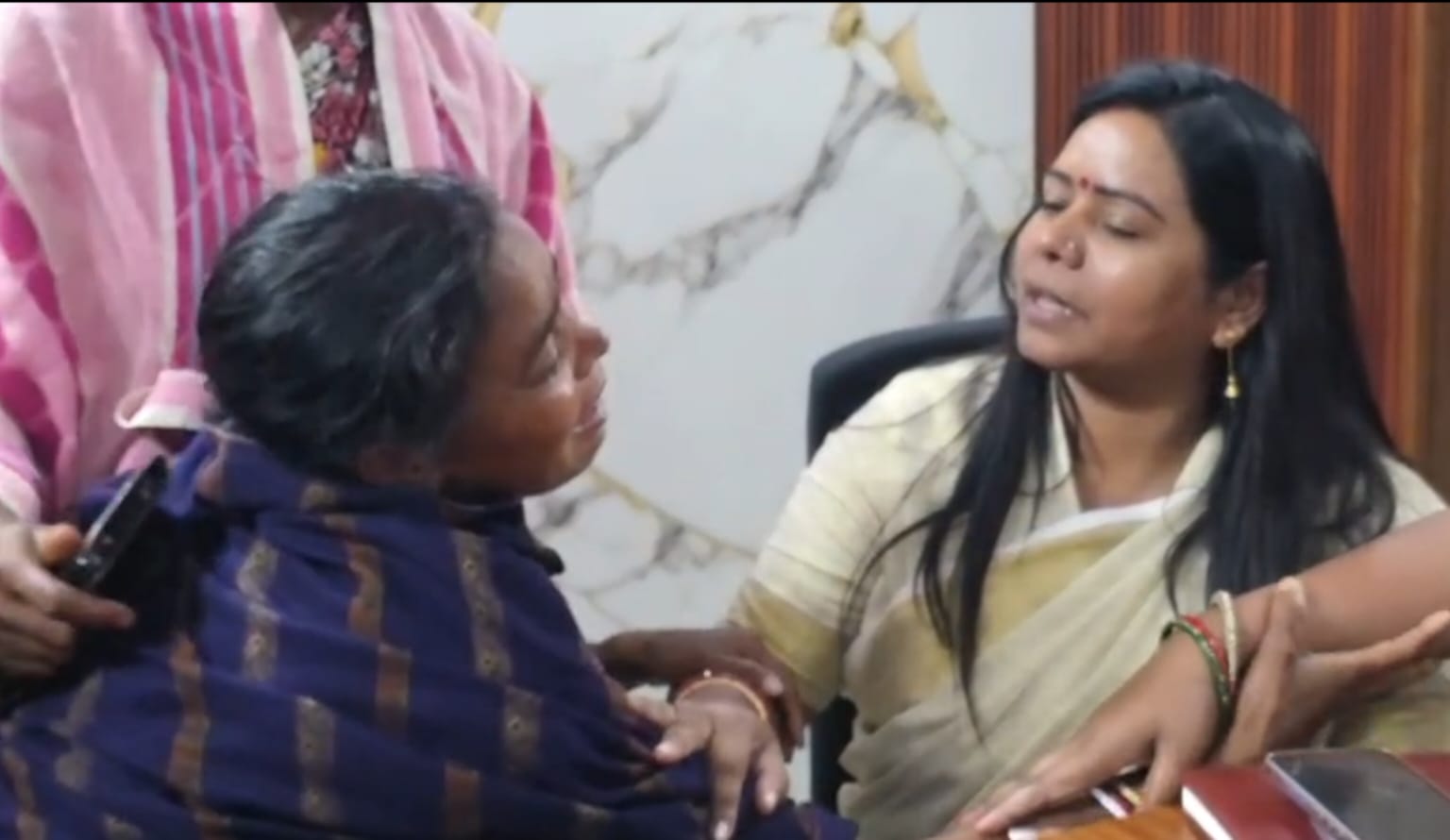 बहुचर्चित पुष्पा हत्याकांड : मां ने लगाई इंसाफ की गुहार, आरोपी को फांसी देने की मांग