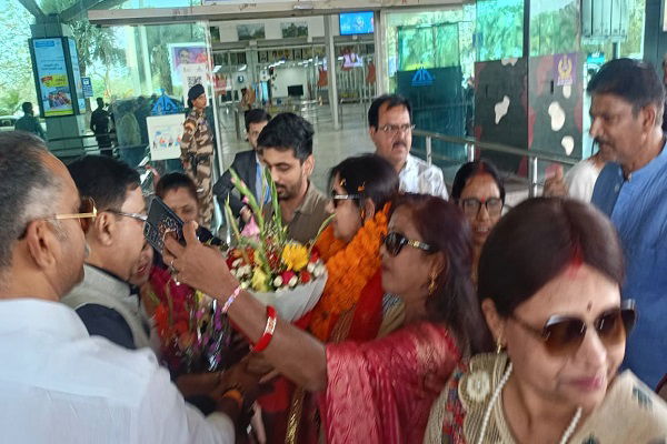 रांची पहुंची शिवहर सांसद लवली आनंद, क्षत्रिय समागम में होंगी शामिल