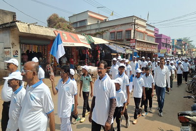 बहरागोड़ा: वीणापाणि पाटागार के 90 वर्ष पूरे, स्थापना दिवस पर निकली प्रभात फेरी