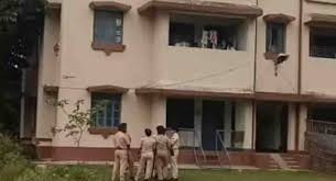 किशनगंज थानाध्यक्ष पर EoU का शिकंजा : 5 ठिकानों पर रेड, 1.70 करोड़ की संपत्ति जांच के दायरे में