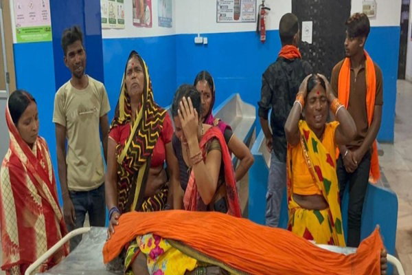 Giridih News : जमीन विवाद में हिंसक झड़प, वृद्धा की मौत, पुलिस पर लगा पक्षपात का आरोप