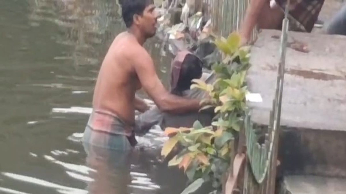 Jamshedpur : धतकीडीह तालाब में कूदने वाले व्यक्ति का शव बरामद